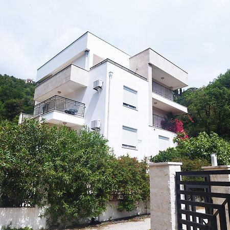 Apartments Villa Simonovic Petrovac Kültér fotó