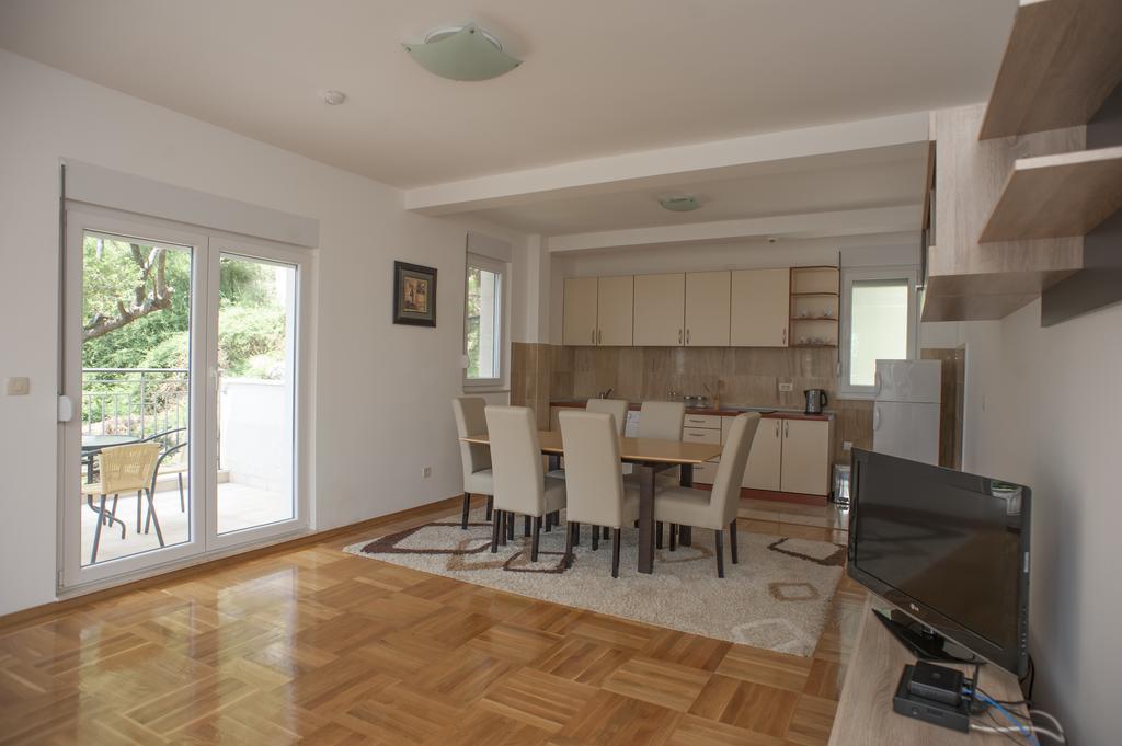 Apartments Villa Simonovic Petrovac Kültér fotó