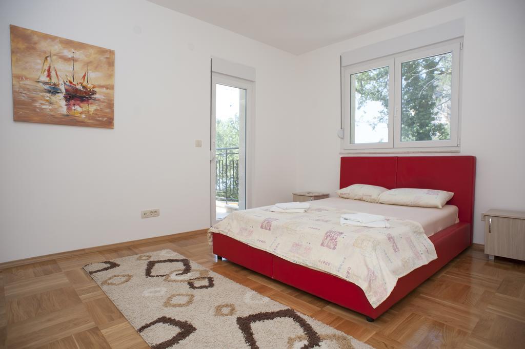 Apartments Villa Simonovic Petrovac Kültér fotó