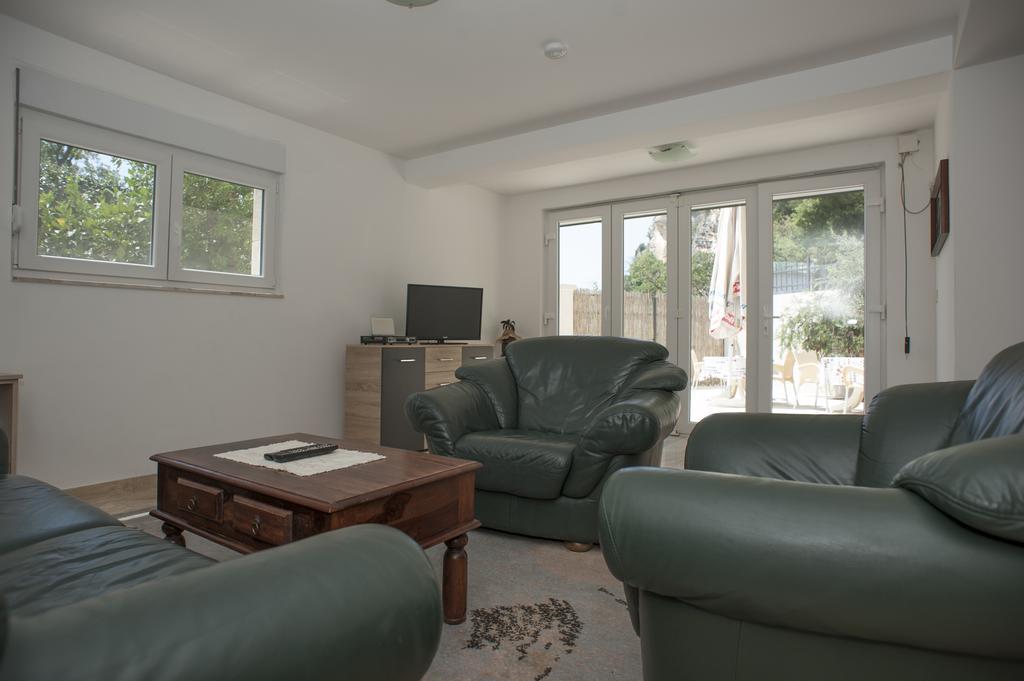 Apartments Villa Simonovic Petrovac Kültér fotó