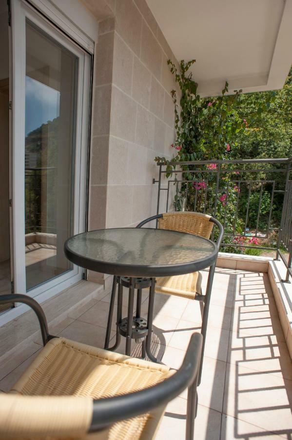Apartments Villa Simonovic Petrovac Kültér fotó